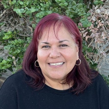 Bio Pic Mercedes Colin